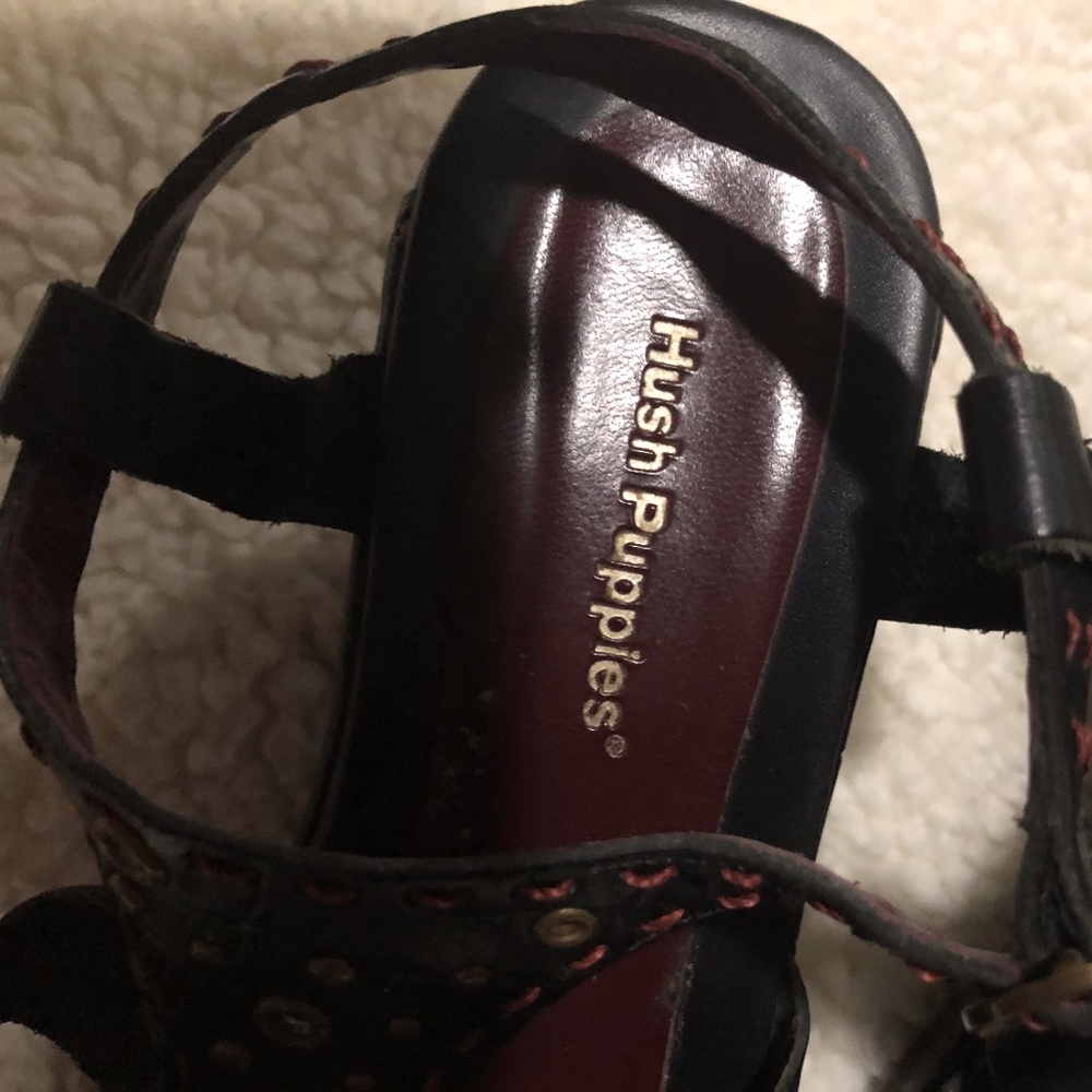 Women's shoes